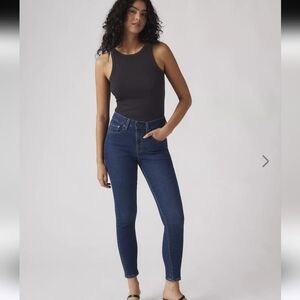Levi Skinny Jeans